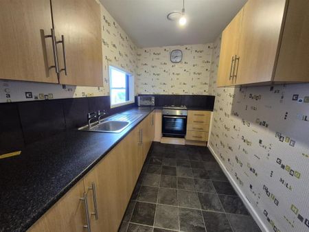 1 bedroom flat to rent - Photo 3