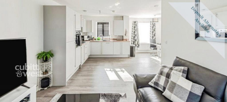 2 bedroom flat to rent - Photo 5