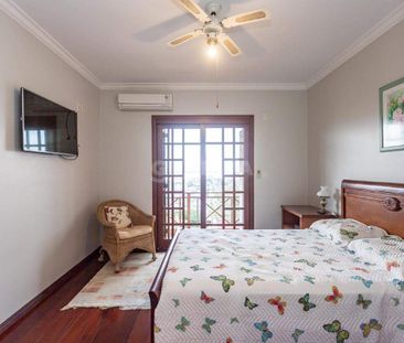 Casa residencial reformada em condomínio fechado, toda mobiliada, com TRÊS VAGAS - COD: 14817 - Foto 4