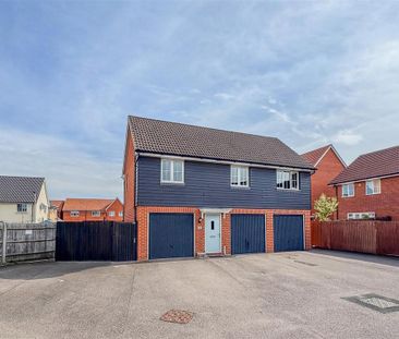 2 bedroom coach house to rent - Photo 3