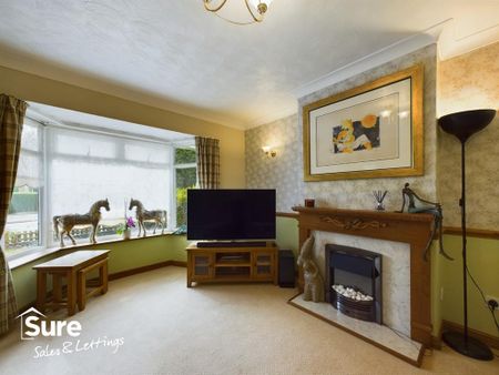 4 bedroom semi-detached house to rent - Photo 4