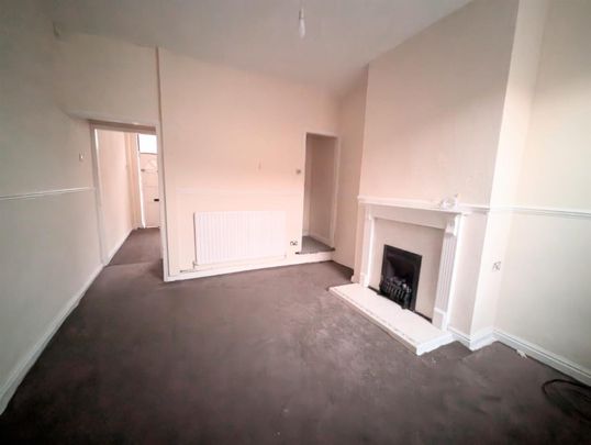 2 Beds - End of terrace house - - Photo 1