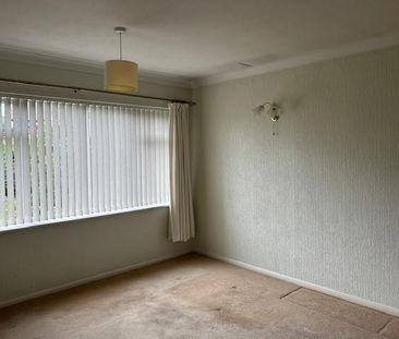2 bedroom bungalow to rent - Photo 3
