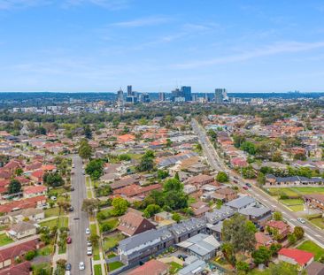 78-80 Burnett Street, Merrylands NSW 2160 - Townhouse For Rent | Do... - Photo 3