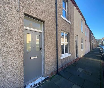 2 bedroom terraced house to rent - Photo 4