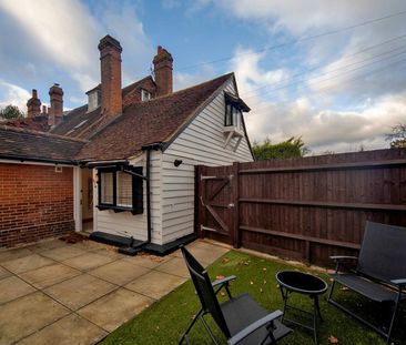 Westerham Road - Photo 1