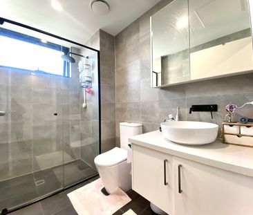 206/665 Centre Road, Bentleigh East VIC 3165 - Apartment For Rent |... - Photo 1