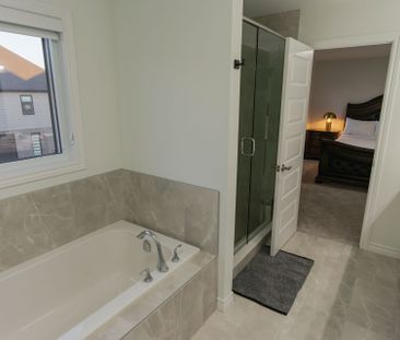 For Lease - 1749 Finley Crescent Unit# main, London North, Ontario - Photo 6