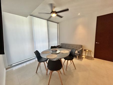 Departamento dentro de privada con amenidades, con elevador. - Photo 2