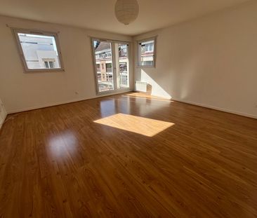 Location Appartement 3 pièces 69m² LILLE 59000 - Photo 6