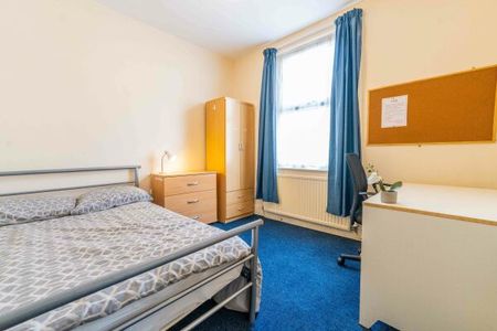 61 Frances Street - Photo 3