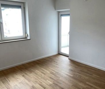 Renovierte 3 - Zimmer Wohnung mit Balkon in ruhiger Stadtlage! - Foto 1