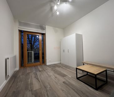 Dwupoziomowy apartament | Garaż | Klimatyzacja | Zieleń | - Photo 2