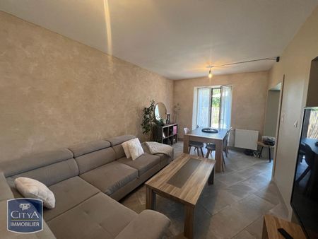 Location Maison 3 pièces 61m² CHINON 37500 - Photo 2