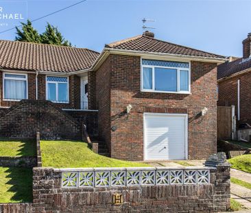 4 bedroom bungalow to rent - Photo 1