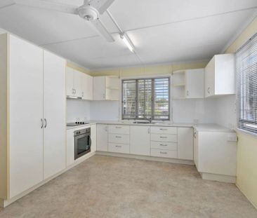 Relaxed Coastal Living in Golden Beach - Photo 6