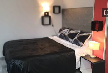 barcelona, Catalonia 08018