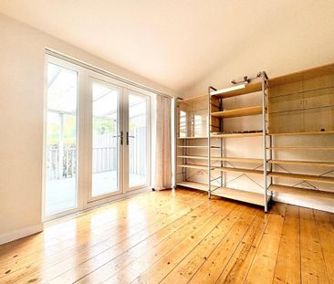 4 bedroom semi-detached house to rent - Photo 3