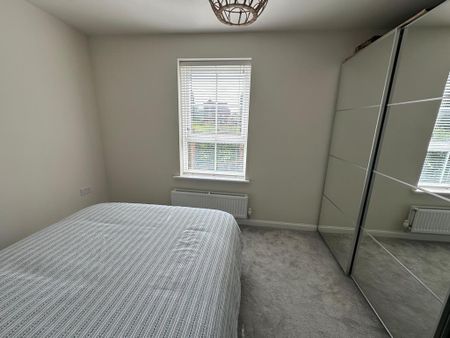 2 bedroom flat to rent - Photo 5