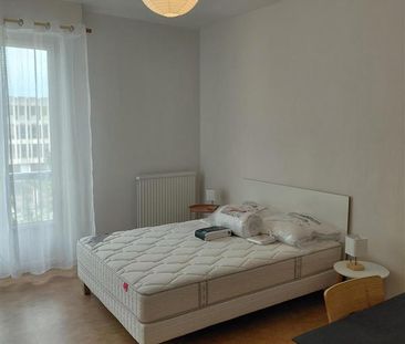 Location Appartement 3 pièces Meublé 73m² ANGERS 49000 - Photo 4