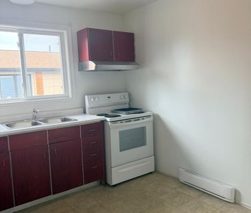 For Lease - 212 Byng Avenue Unit# Upper, Toronto, Ontario - Photo 5
