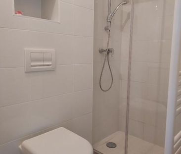 Location Appartement 2 pièces 35m² PESSAC 33600 - Photo 2