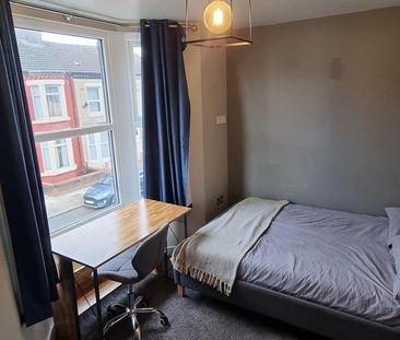 1 bedroom in a house share to rent - Photo 5