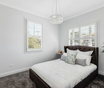 8 Charlotte Street, Newtown - Photo 5