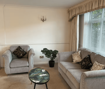 3 bedroom detached house to rent - Photo 2