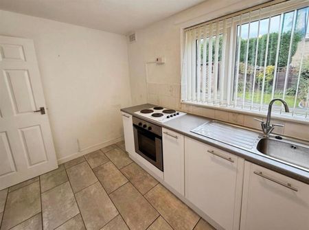 2 Bed Maisonette, Greendale Road, CV5 - Photo 3