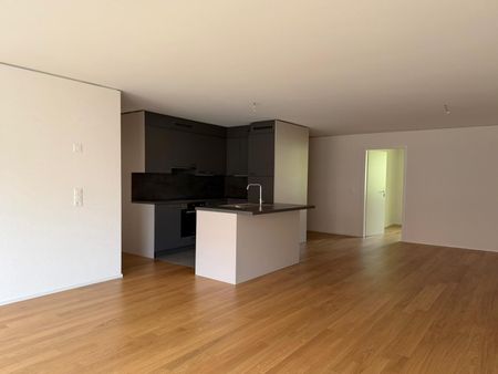 Appartement moderne de 4.5 pièces au cœur de La ville - Photo 4