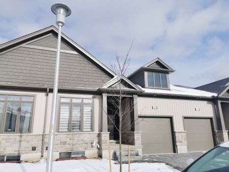 For Lease - 745 Chelton Road Unit# 39, London South, Ontario - Photo 4