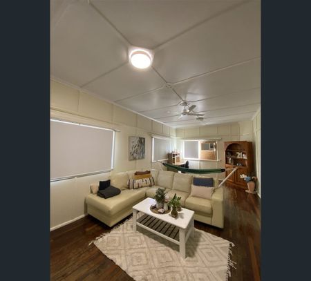 11 Dibdin Street, Wandal, Qld 4700 - Photo 2