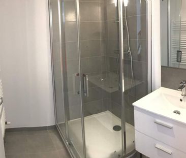 PACE, rue de louzillais, maison de type 5 dans longère rénovée en 2... - Photo 6