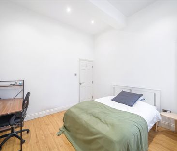 Warwick Road, London, SW5 ground floor flat to rent - Photo 5
