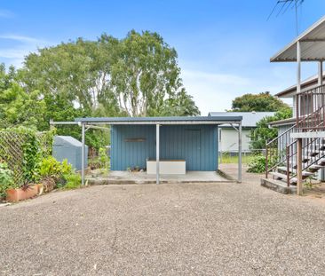 Huge Backyard in Prime Carina Heights Location - Photo 1