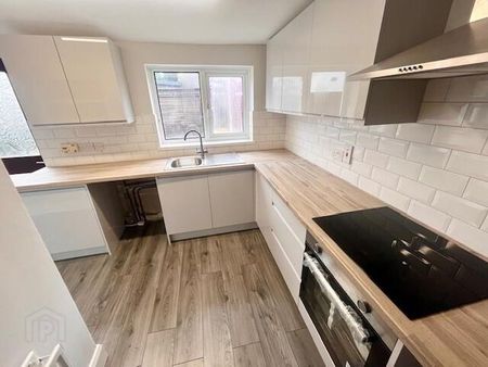 3 Prospect Terrace, Prospect Road, Carrickfergus, BT38 8QE - Photo 3