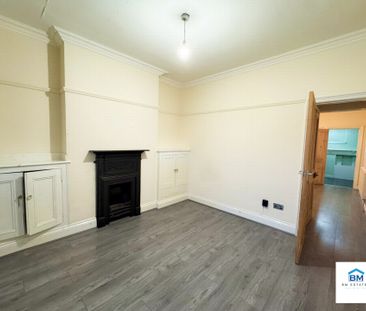 2 Bedroom Terraced - Photo 5