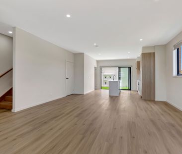 19 Rakia Lane, Fraser Rise VIC 3336 - Townhouse For Rent | Domain - Photo 1