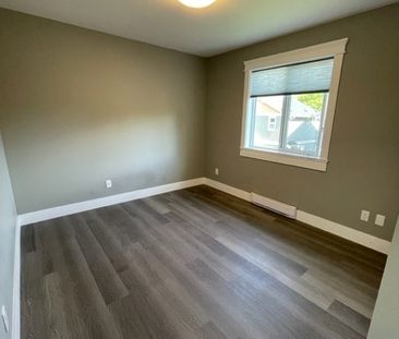 Beautiful 4 bedroom home in South Nanaimo - Photo 5