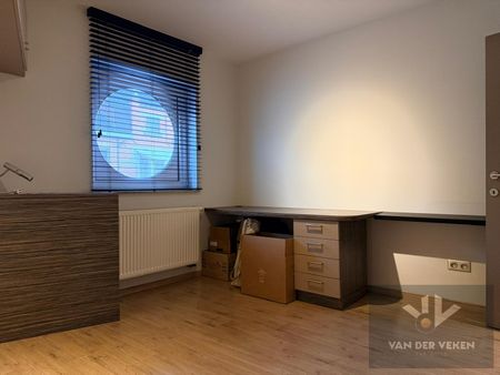 Gezellig gemeubeld 2 slaapkamer appartement - Photo 5