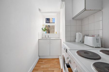 Studio to rent - Photo 4