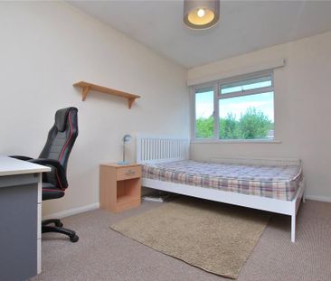 4 bedroom semi-detached house to rent - Photo 1