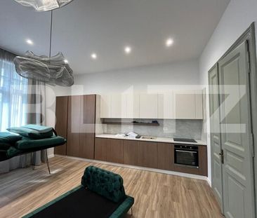 Apartament cu 2 camere, LUX, parcare, prima inchiriere, zona Piata Lucian Blaga - Photo 1