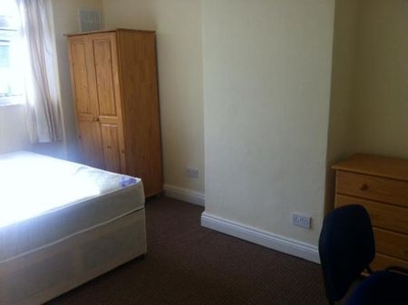 4 bedroom house to rent - Photo 4