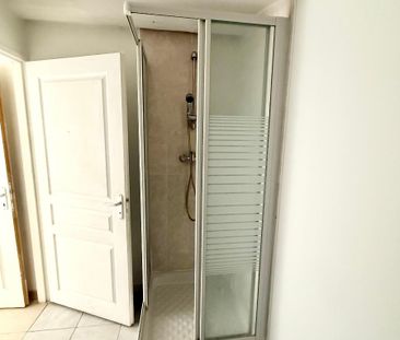 Location Appartement 1 pièce 17m² BEDARIEUX 34600 - Photo 3