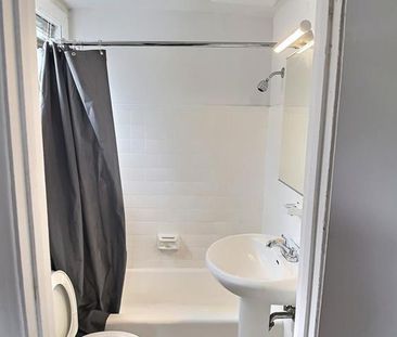 1820 Boul. Rosemont - Photo 4