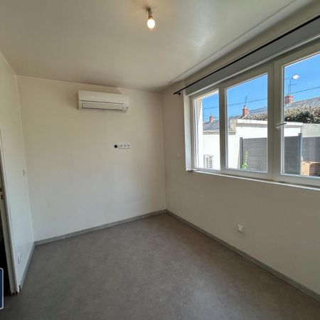 Location Appartement 1 pièce 14m² CHATEAUROUX 36000 - Photo 4