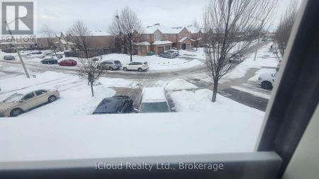 150 TWIN PINES CRESCENT - Photo 4