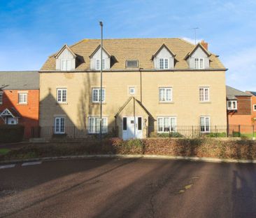 Mir Crescent, Swindon, Swindon, SN25 - Photo 2